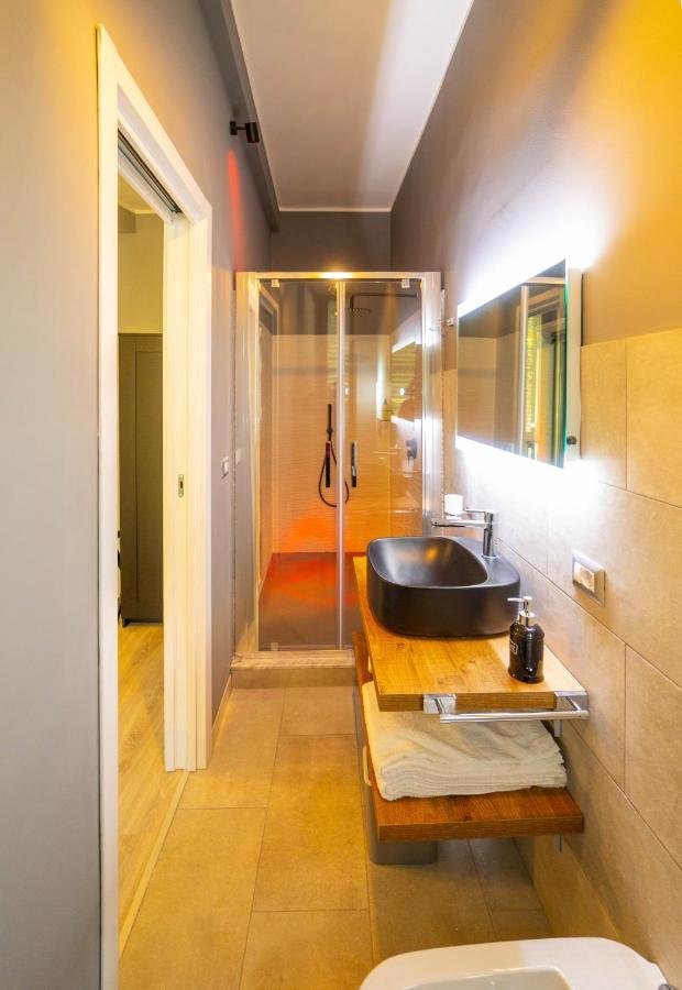 Ferienwohnung Loft85 - Self Check-In Centro! Messina Exterior foto